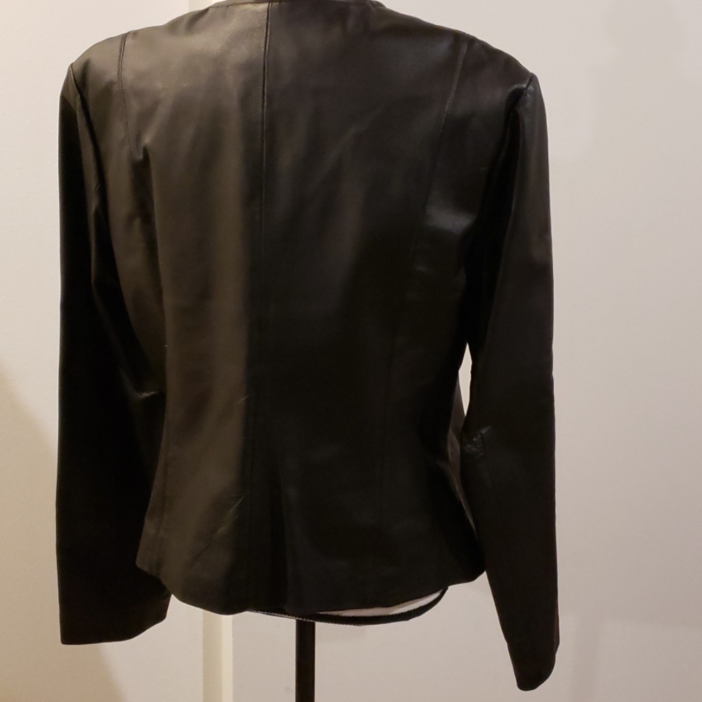 Pleather fitted black jacket - Picture 3 of 4